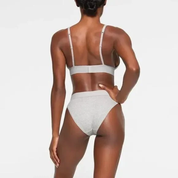 SKIMS Cotton Rib Plunge Bralette Oatmeal Heather Size Large NWT - Picture 3 of 8